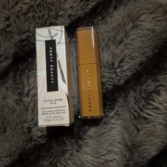 FENTY BEAUTY GLOSS BALM STIX SORTA SELFISH - Picture 1 of 4
